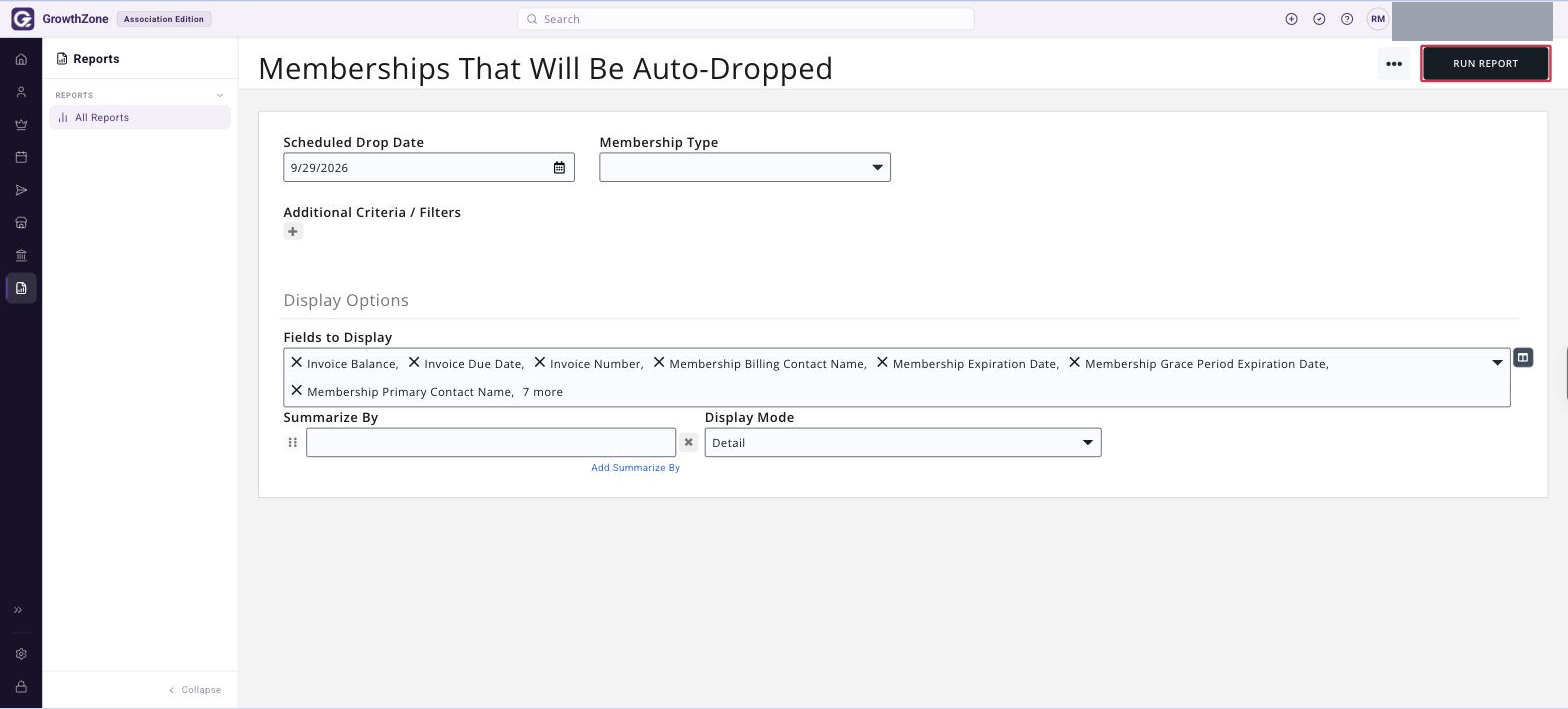 Report criteria panel with the RUN REPORT button boxed